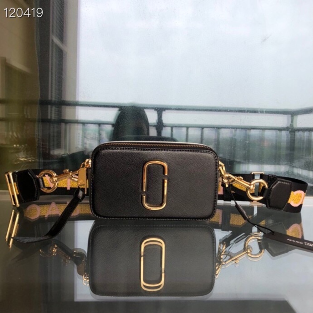 Marc Jacobs the SNAPSHOT Crossbody Bag Black